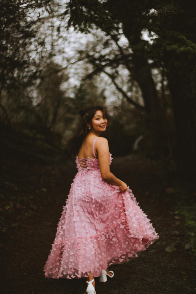 Vancouver Island Portrait Photographer Peace Belino